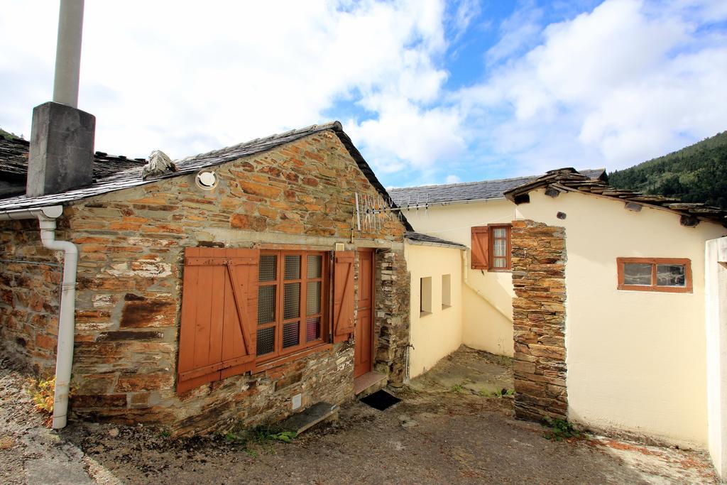 Casa Aniceto Taramundi Pokoj fotografie